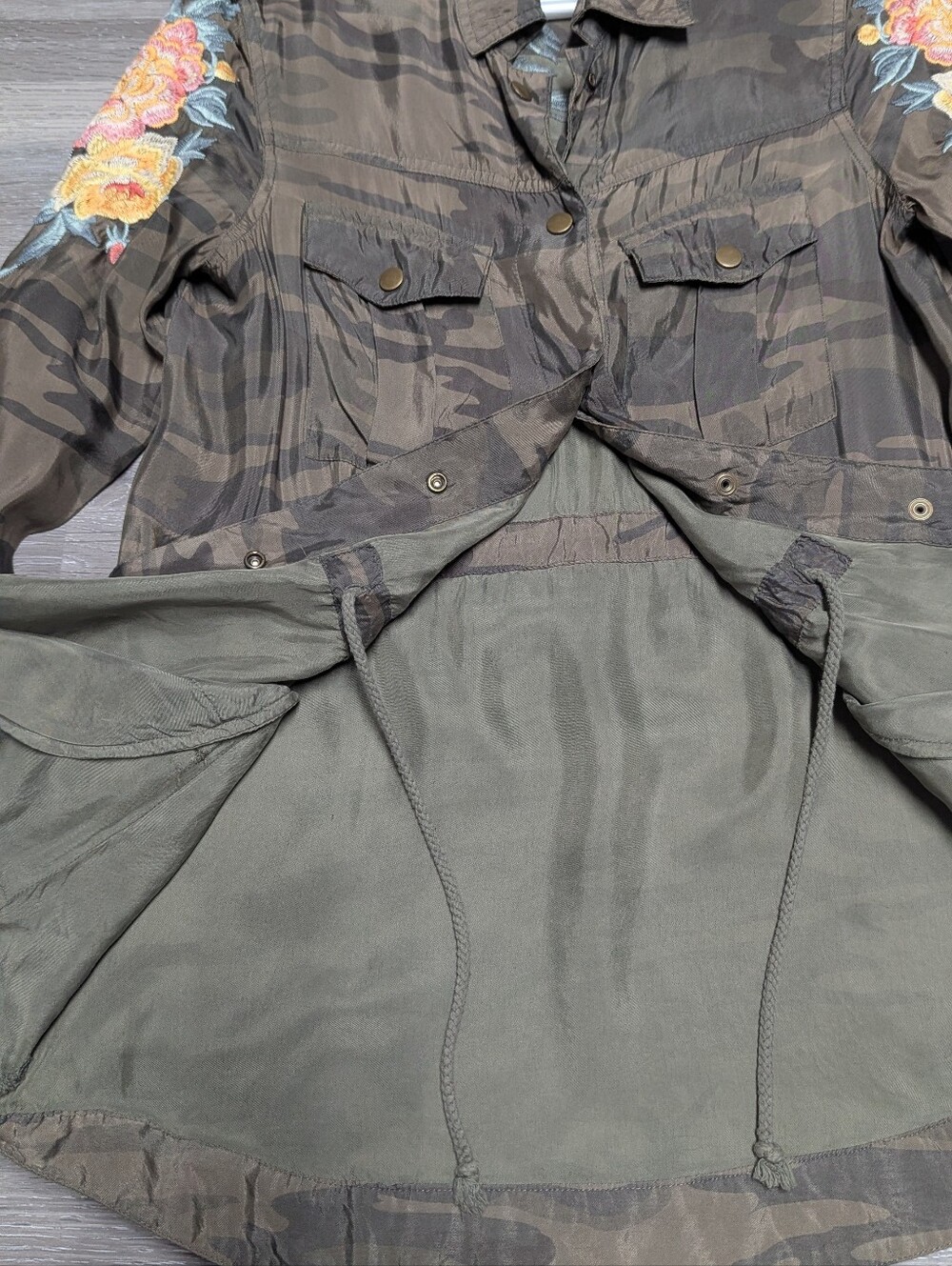 Johnny Was Workshop Embroidered Camo Jacket Size XS - Picture 9 of 14